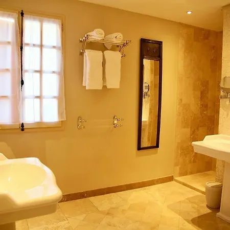 La Mazarin Hotel Aigues-Mortes