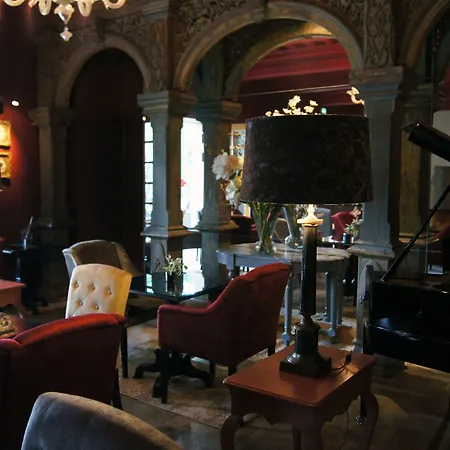 La Mazarin Отель