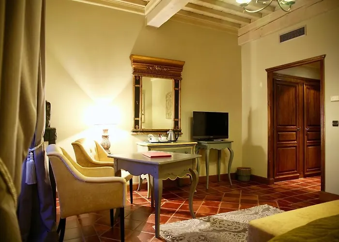 Отель La Mazarin