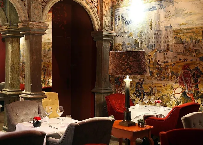 Отель La Mazarin 5*