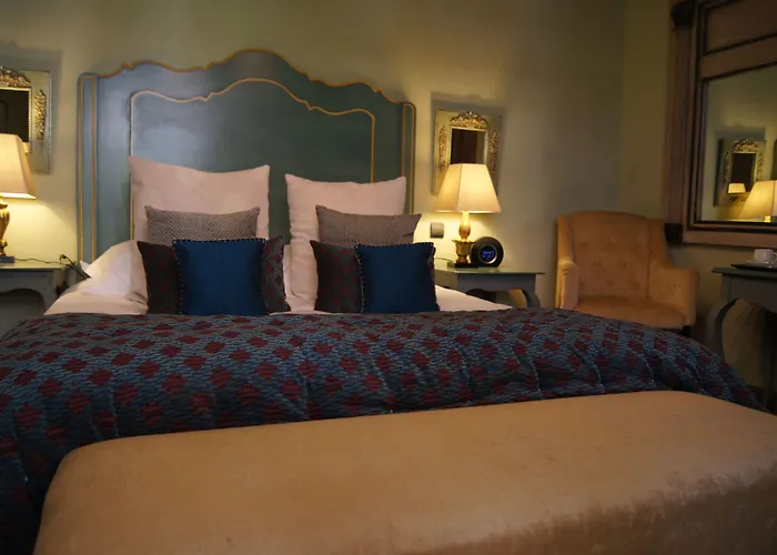 La Mazarin Отель Эг-Морт