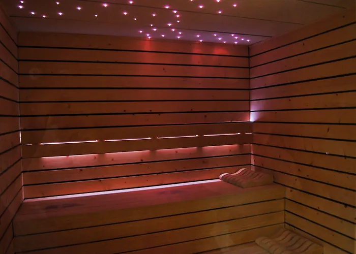 La Mazarin Отель 5*