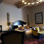 Hotel La Mazarin Aigues-Mortes