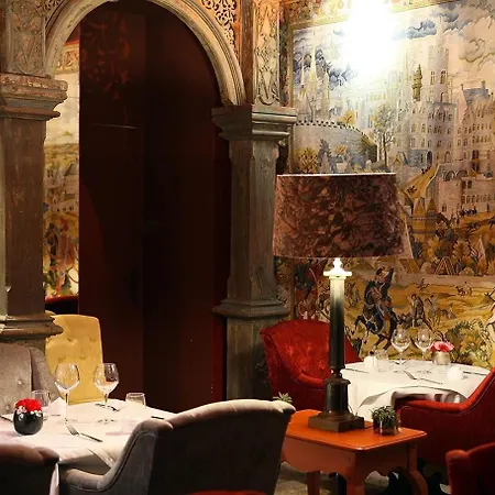 Hotel La Mazarin 5*