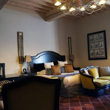 Hotel La Mazarin Aigues-Mortes