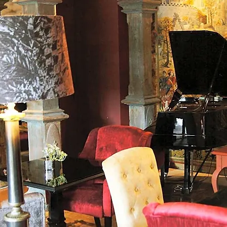 Hotel La Mazarin Aigues-Mortes