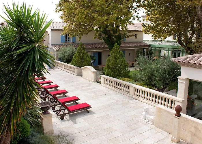 La Mazarin Hotel